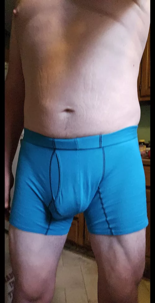 Anyone want to see more of this dadbod bulge? by etx_dad