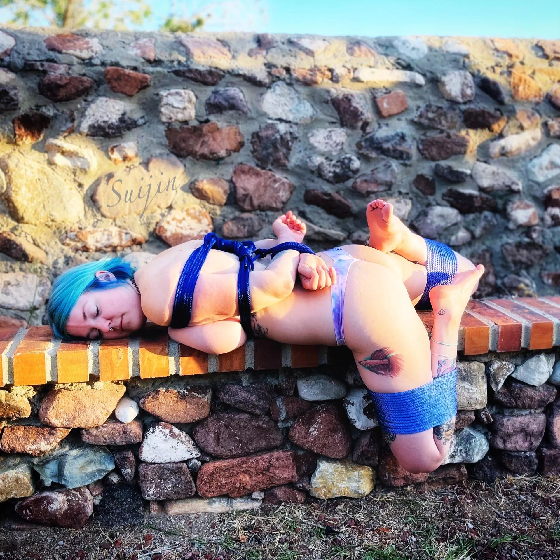 Beautiful in Blue posted by ShibariSuijin