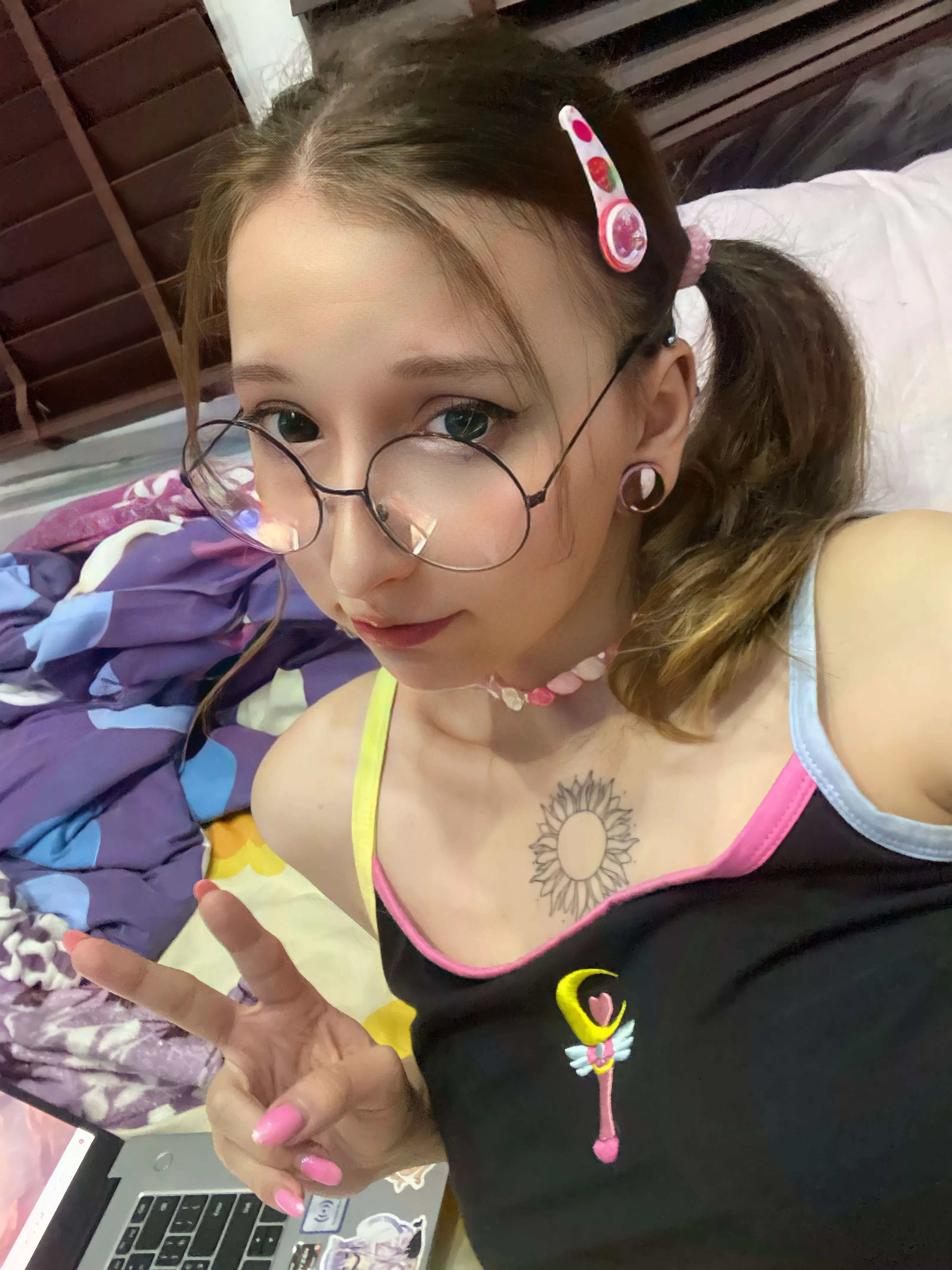 clothed scissoring = double wet patch posted by Sweaty-General9735