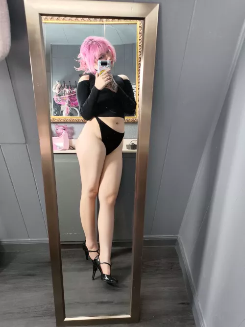 Do I make your heart beat faster? 💋 by RainbowValentine