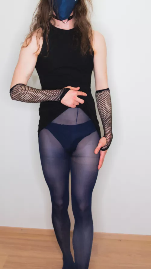 Do you like tights? by fdhcghcr