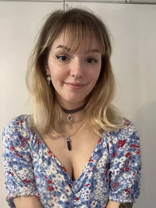 (F) Summer dress season ☀️ by gibbymoo