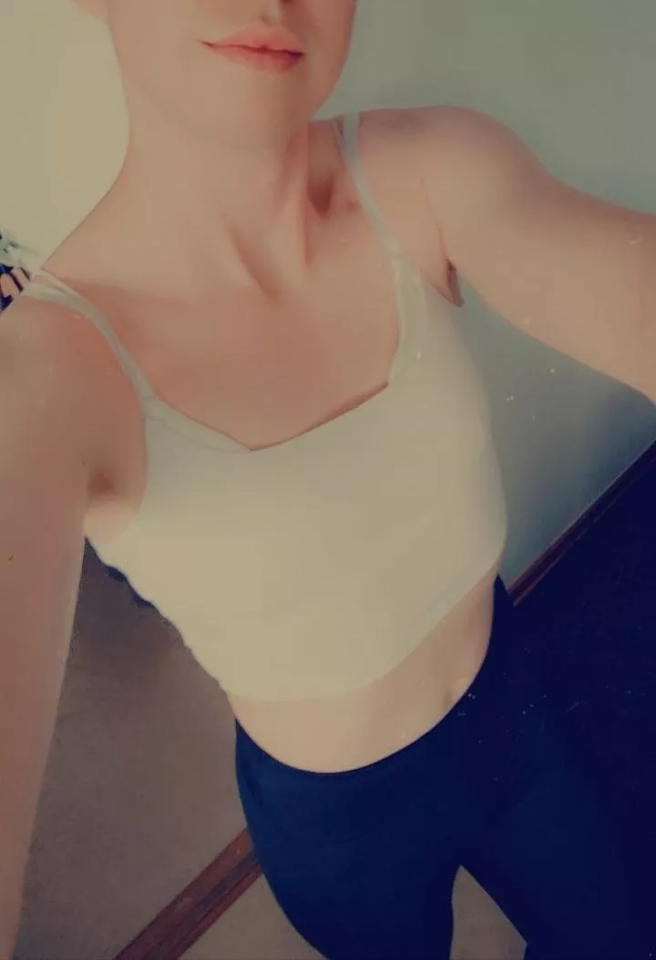 Felt cute this morning and went out for a walk in the sun 🌞 posted by femboyrobynxo