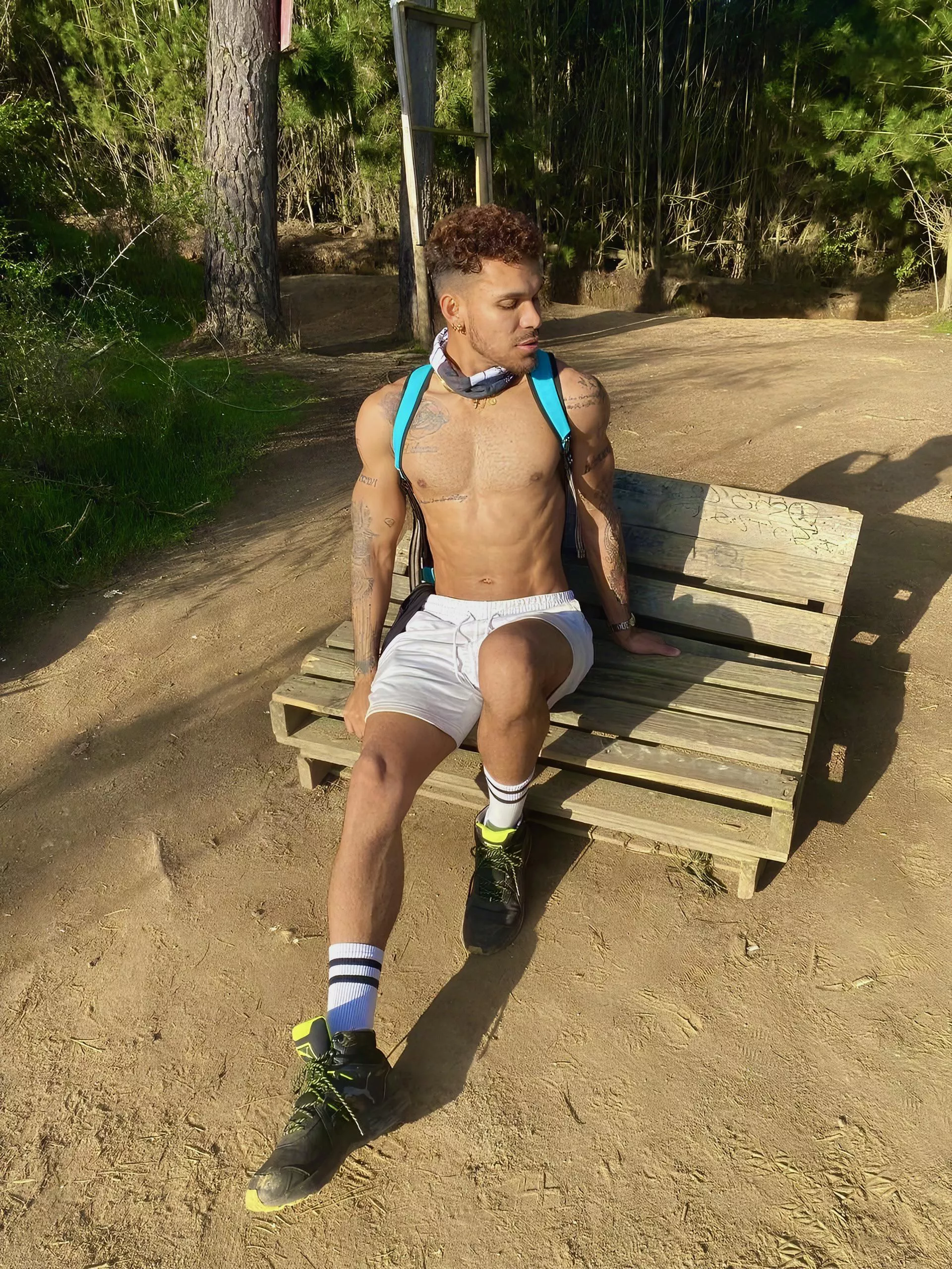 good morning I'm looking for a morbid boyfriend posted by luiferrmore