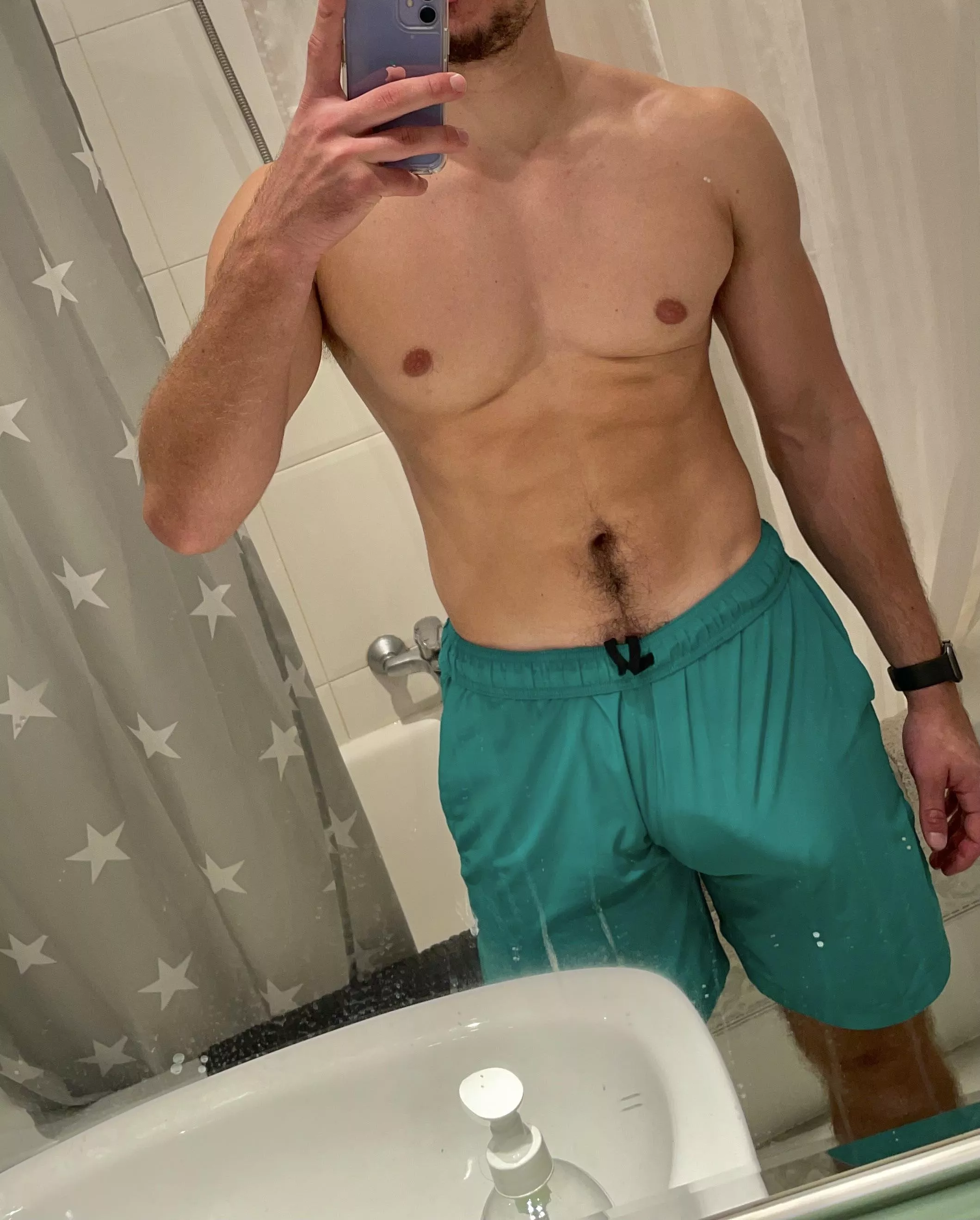 I was wondering why the cashier at the supermarket kept smiling at me but now I know why posted by Bigfromma