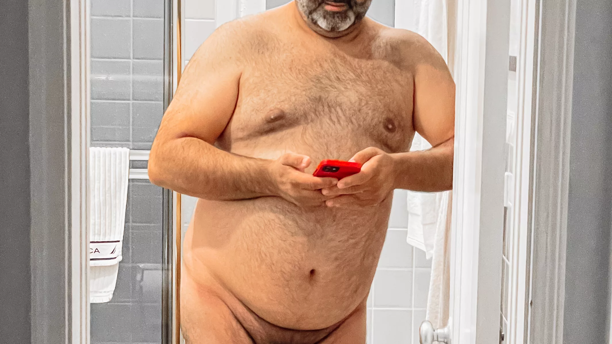 Imagine you catch Daddy coming out of the shower like this, what would you do? 😏 posted by truckerlorenzo