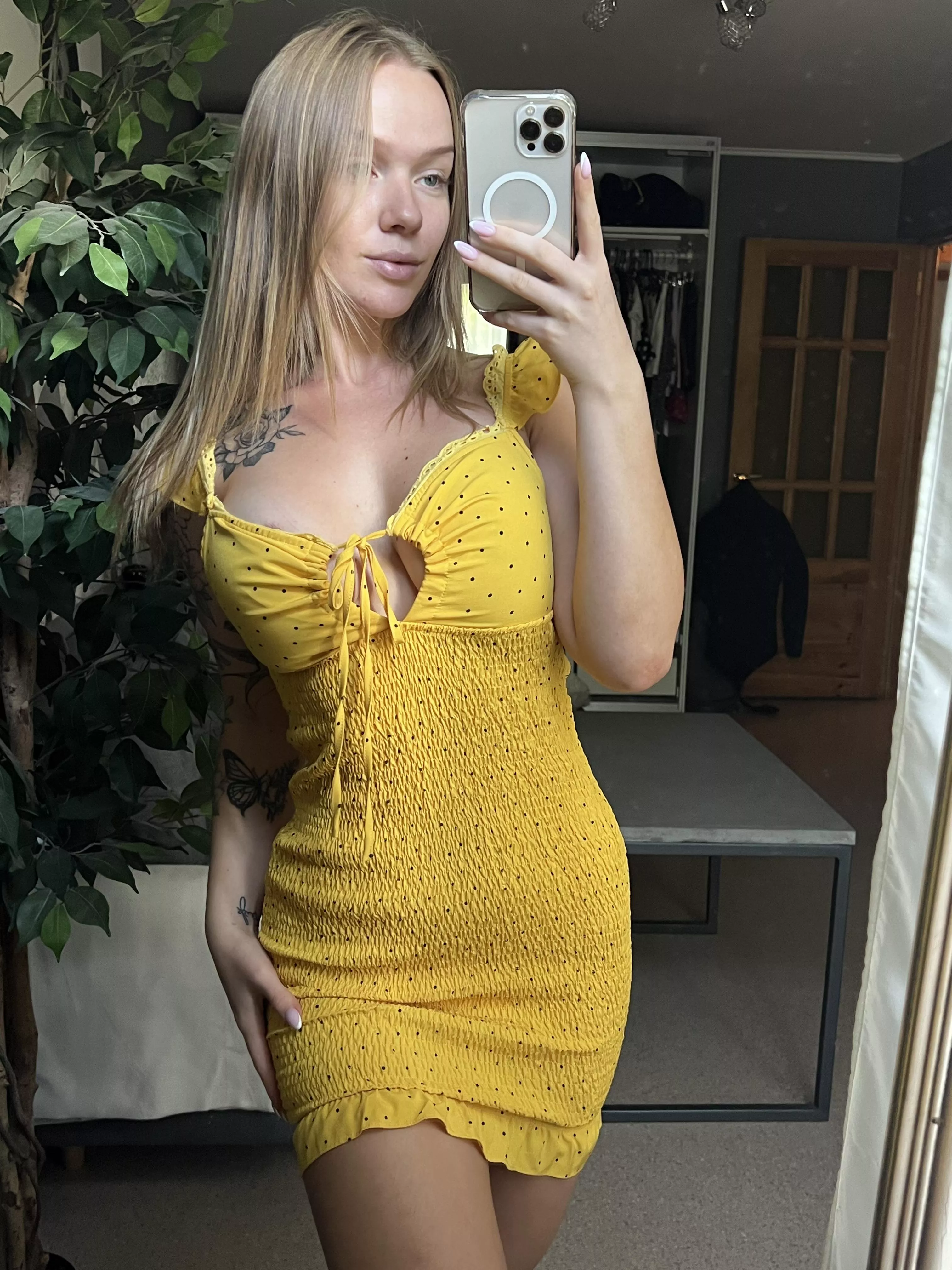 Isn't this yellow tight dress just the cutest 💛 posted by EmbarrassedBuy8407