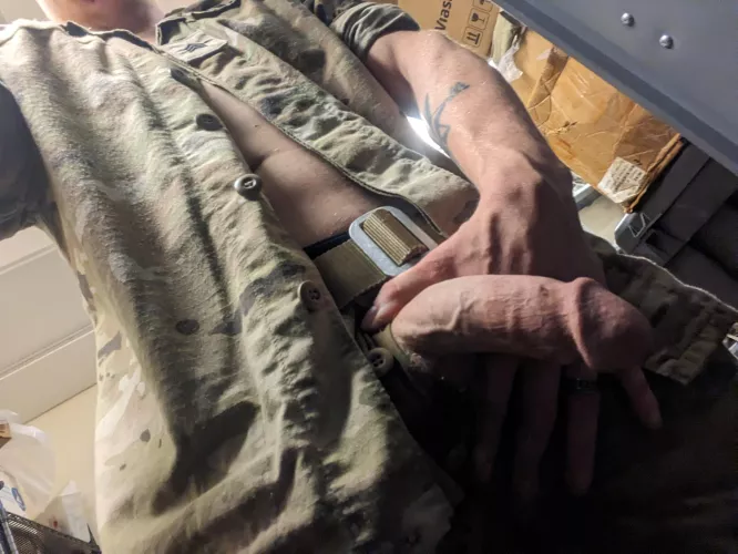 Offices can get boring. Wish I had more randoms come through by Docholiday42