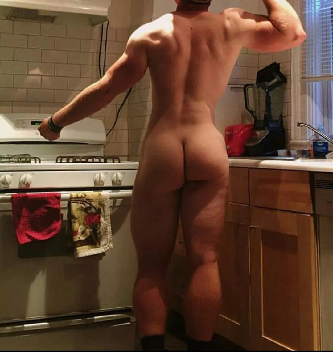 Peachy Golden Globes on the Menu posted by ThatBroNextDoorrr