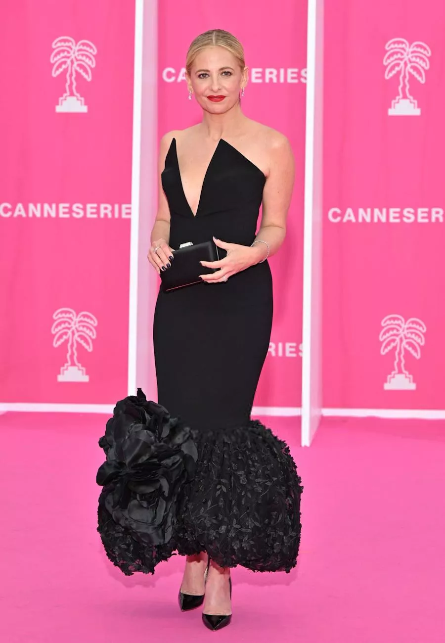 Sarah Michelle Gellar posted by Ree-Ko