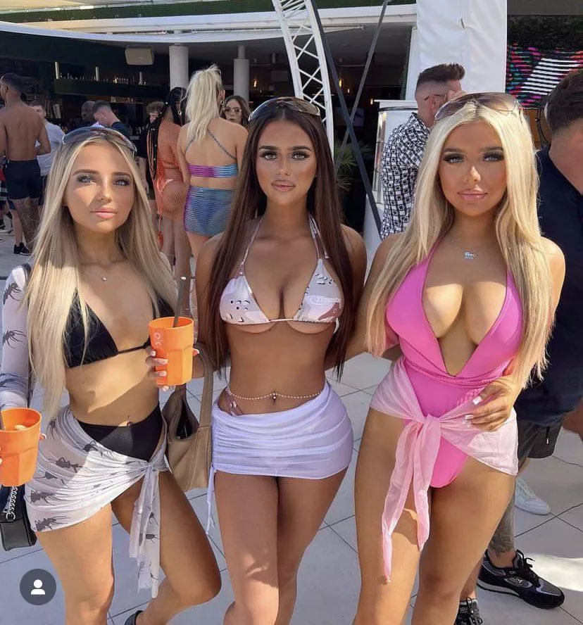 Which one you choosing? posted by total-gooner