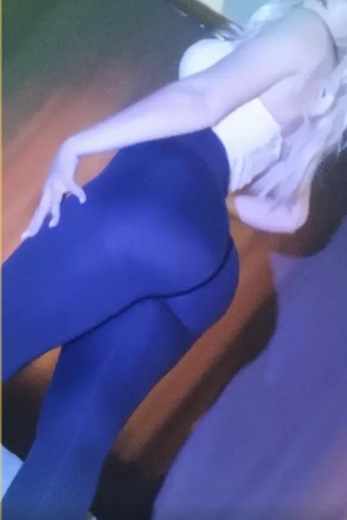 White devil by Curly_witch