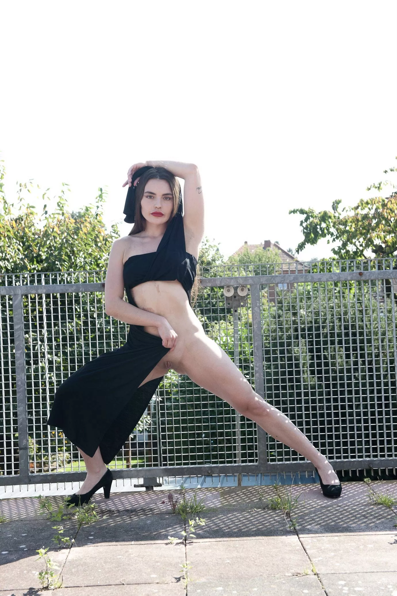 Who's up for some late-night fun? posted by gayHandmaid70