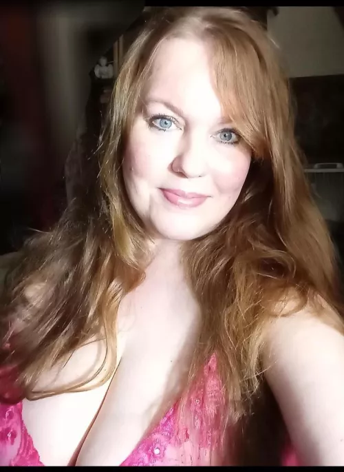 52F)chubbs by LonelyChubbah