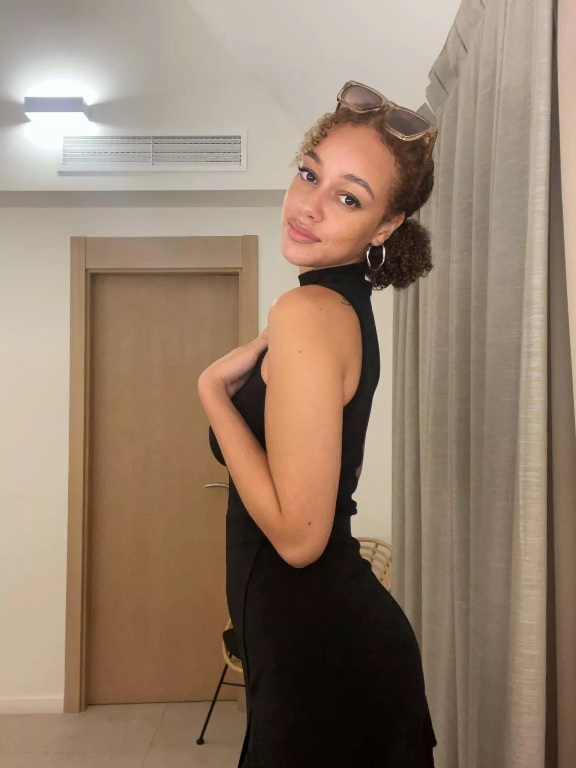 F19 new dress :) posted by alwaysstayshy