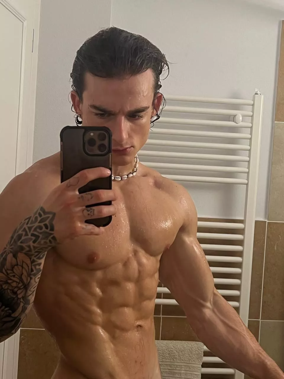 I should quit the gym and start fucking more posted by SpolliOF