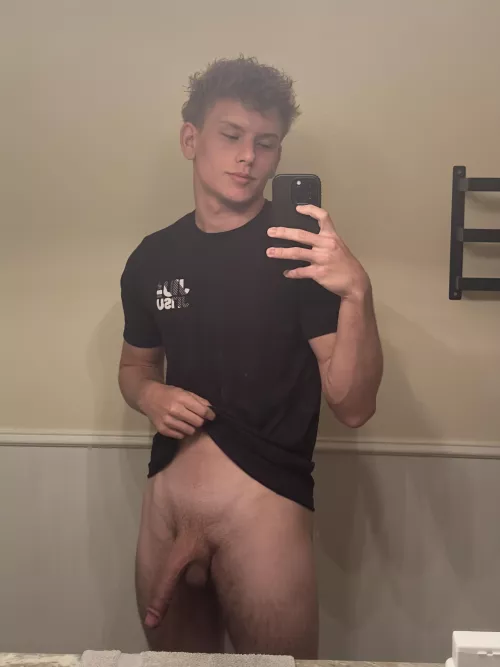 Is it big enough for you? by KimotaNSFW