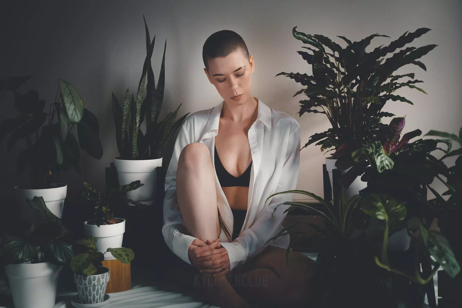 just a girl and her plants posted by KyloRenClub