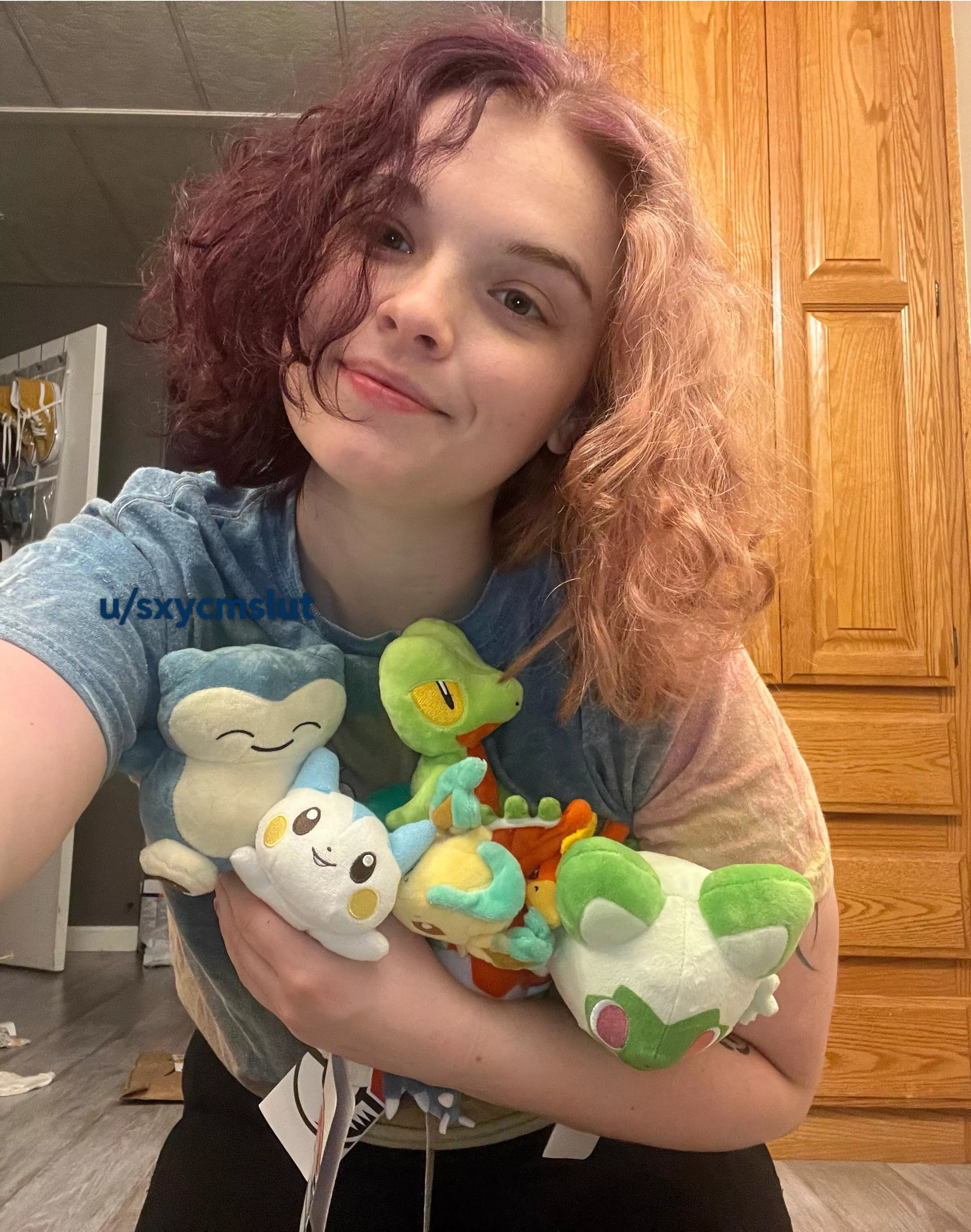 Nerdy girls give such good head posted by sxycmslut