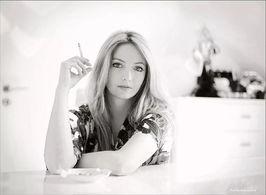 Post-breakfast cigarette posted by darkpoetries