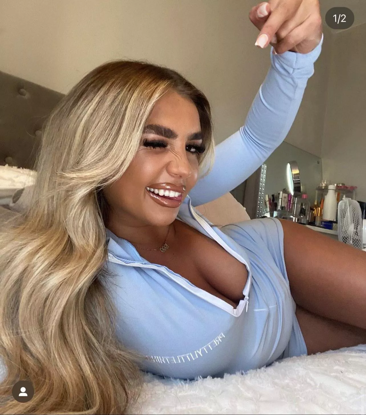 Should I post more of her? posted by Friendly-Manager2802