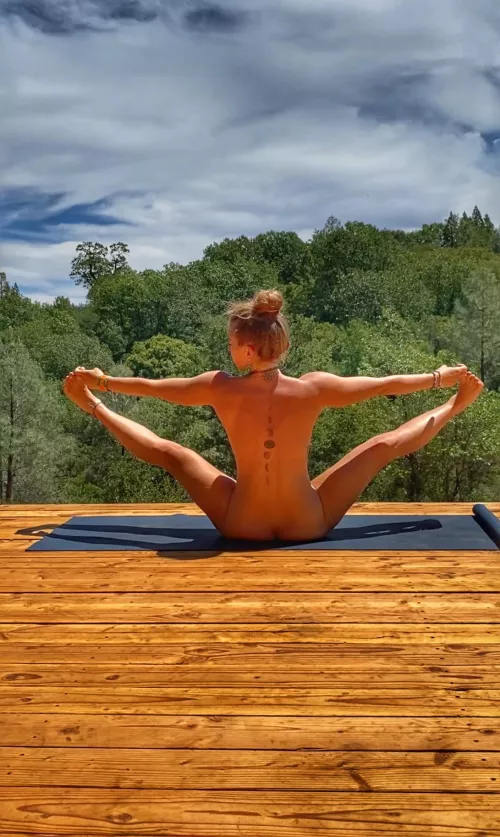 The trees have quite the view 😈 by kelly_hanner