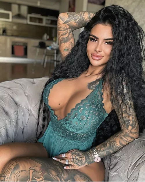 Too much tattoos? by tlt000