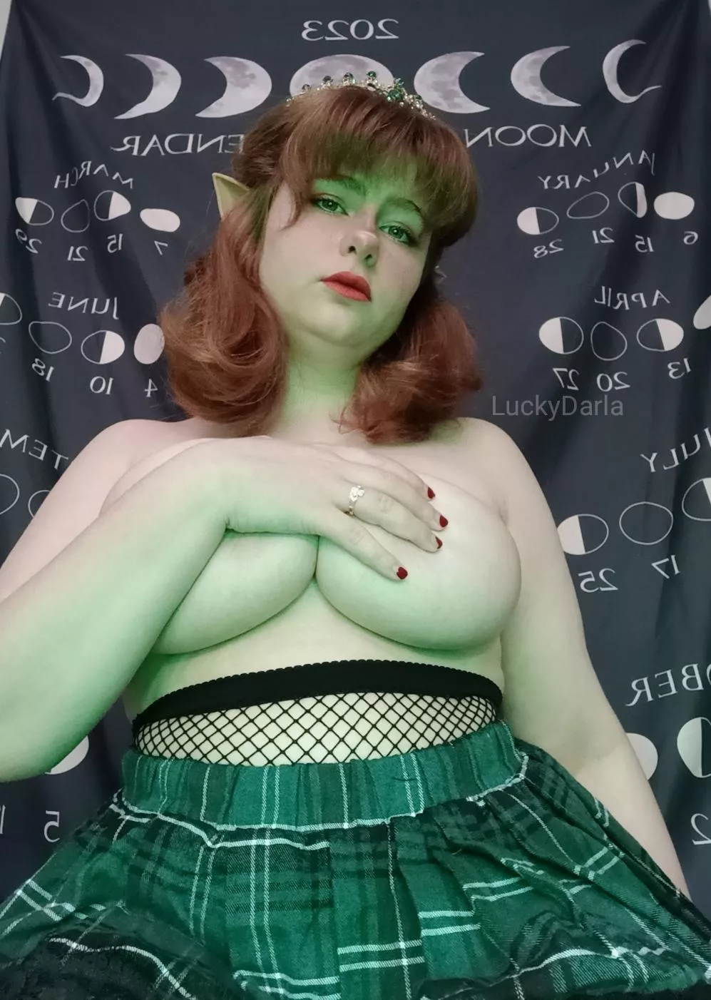 Um hi there, I’m holding something for you posted by LuckyDarla