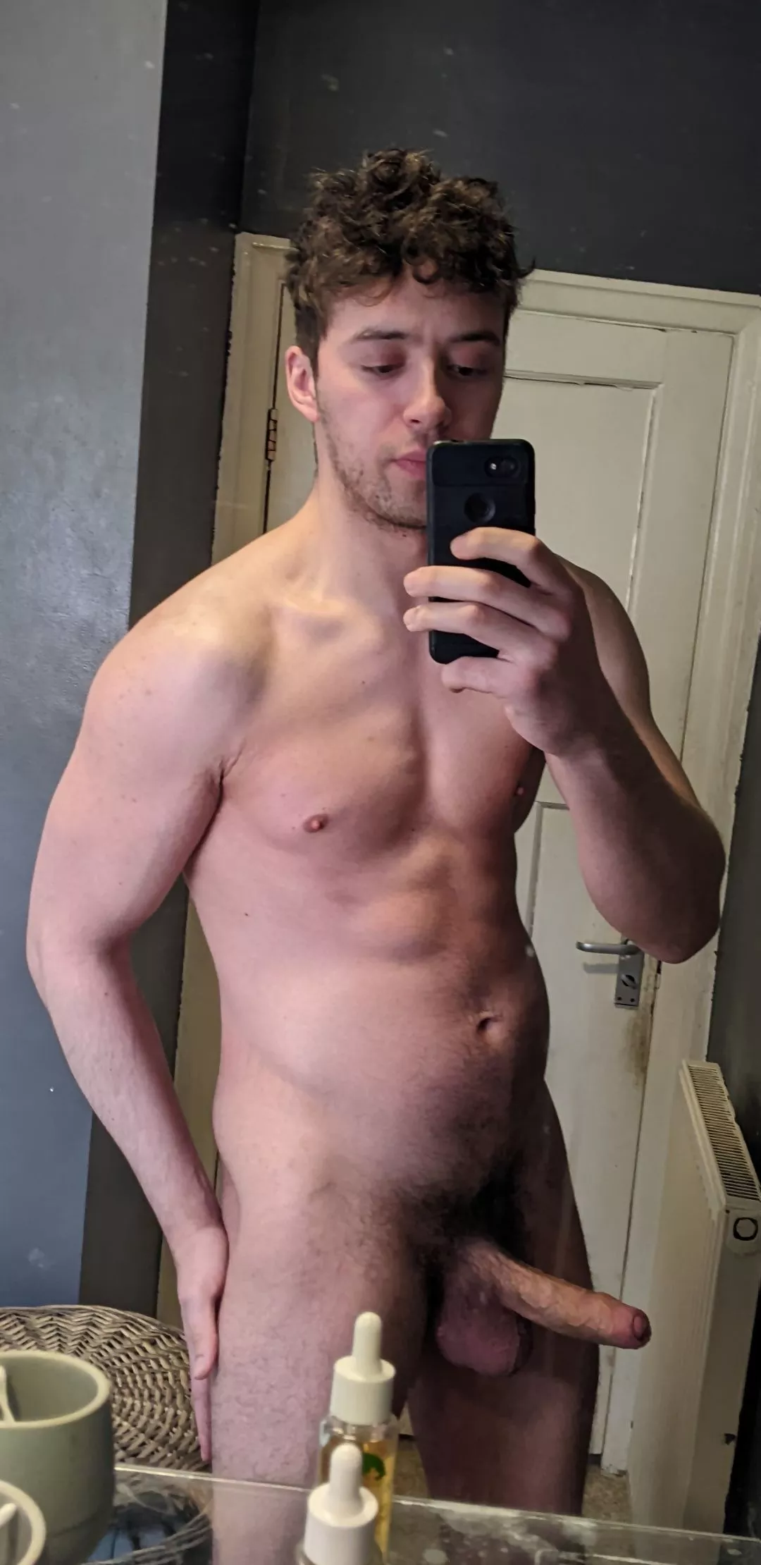 Us British guys have big dicks too 😌 posted by Legitimate-Goose4417