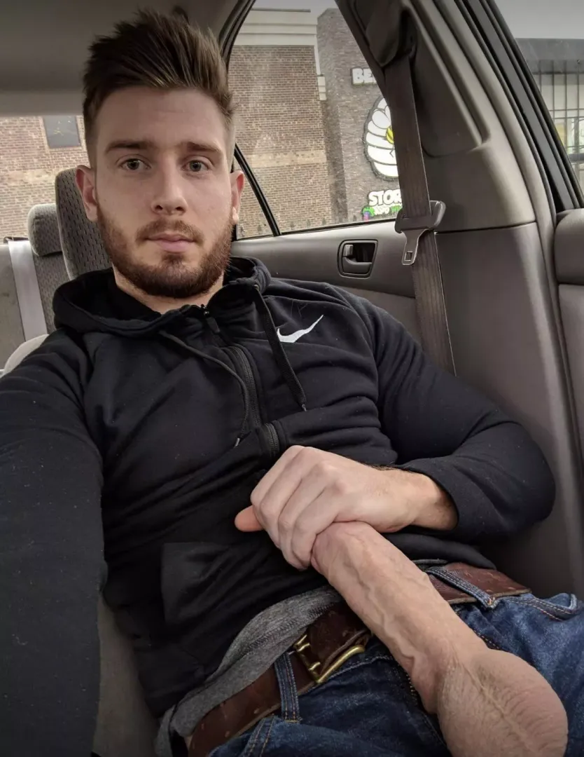 be honest if you were here next to me would you be tempted to fuck? posted by MedicalBalances