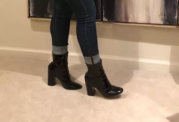 College 19y girl goes to class looking cute by starsodreamy