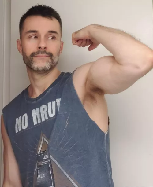 *free hugs* by ronaldonatali