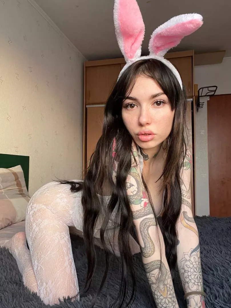 i hope you want to play with bunny posted by NoOrganization6269