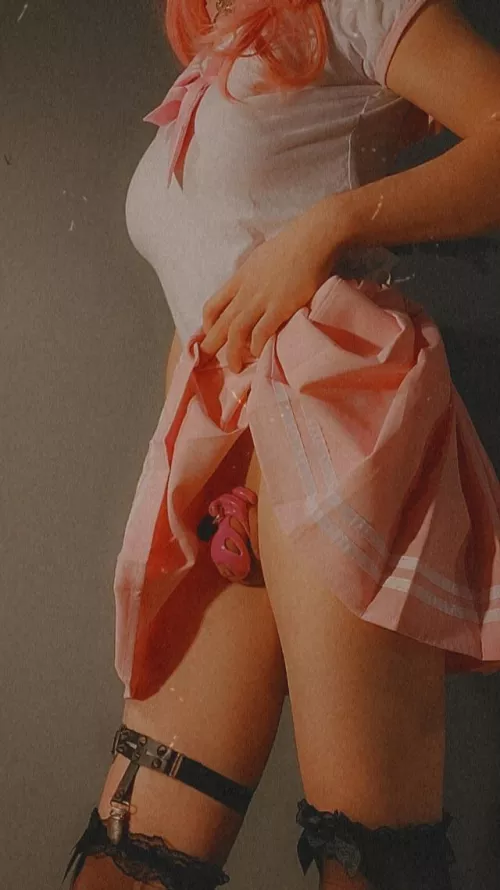 i just wanna know, can you tell i love pink?💕✨️🎀 by AudreyCD97