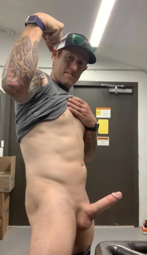 I’m feeling the gym gains. What do you ladies think by Fit_ginger1131