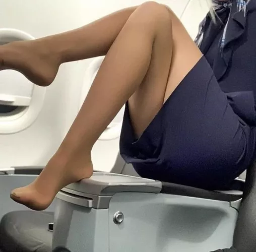 Jet legs by arrayoutofbounds