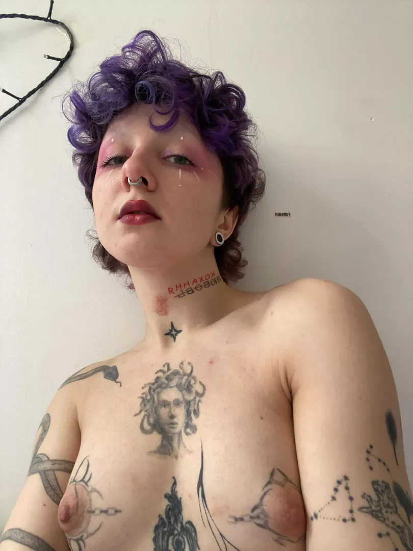 Let me show you some two amazing boobs posted by rowdy_bouncy
