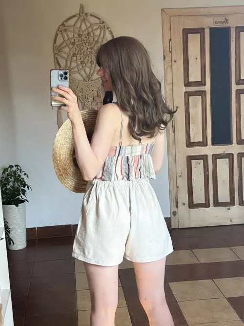 My body is made for love by YakGrand4229