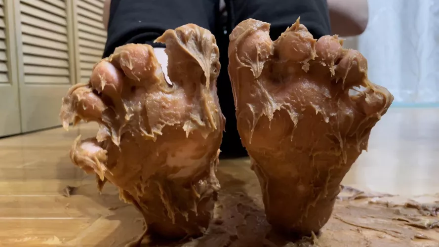 Need a good puppy to come clean the peanut butter from between my toes ;) by JennysPerfectPaws