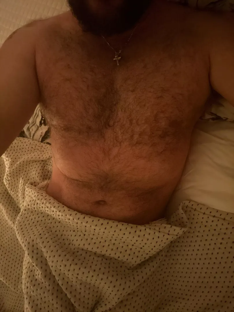 Need somebody to cuddling with posted by Interesting-Lab1731