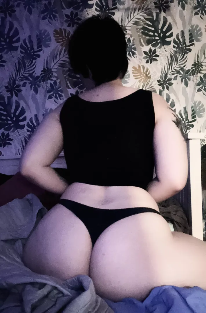 Pull this hair and make me moan posted by RoboXIsLoX