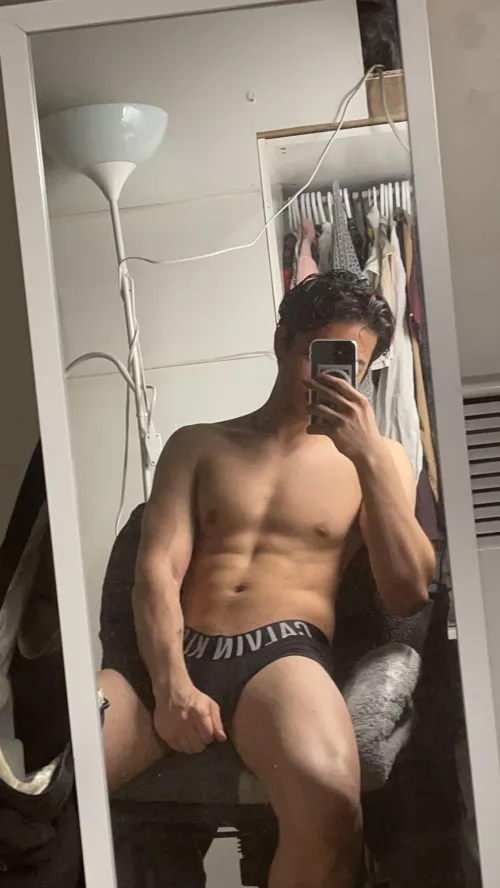 21 college guy comment if you wanna snap by Jordannn_12