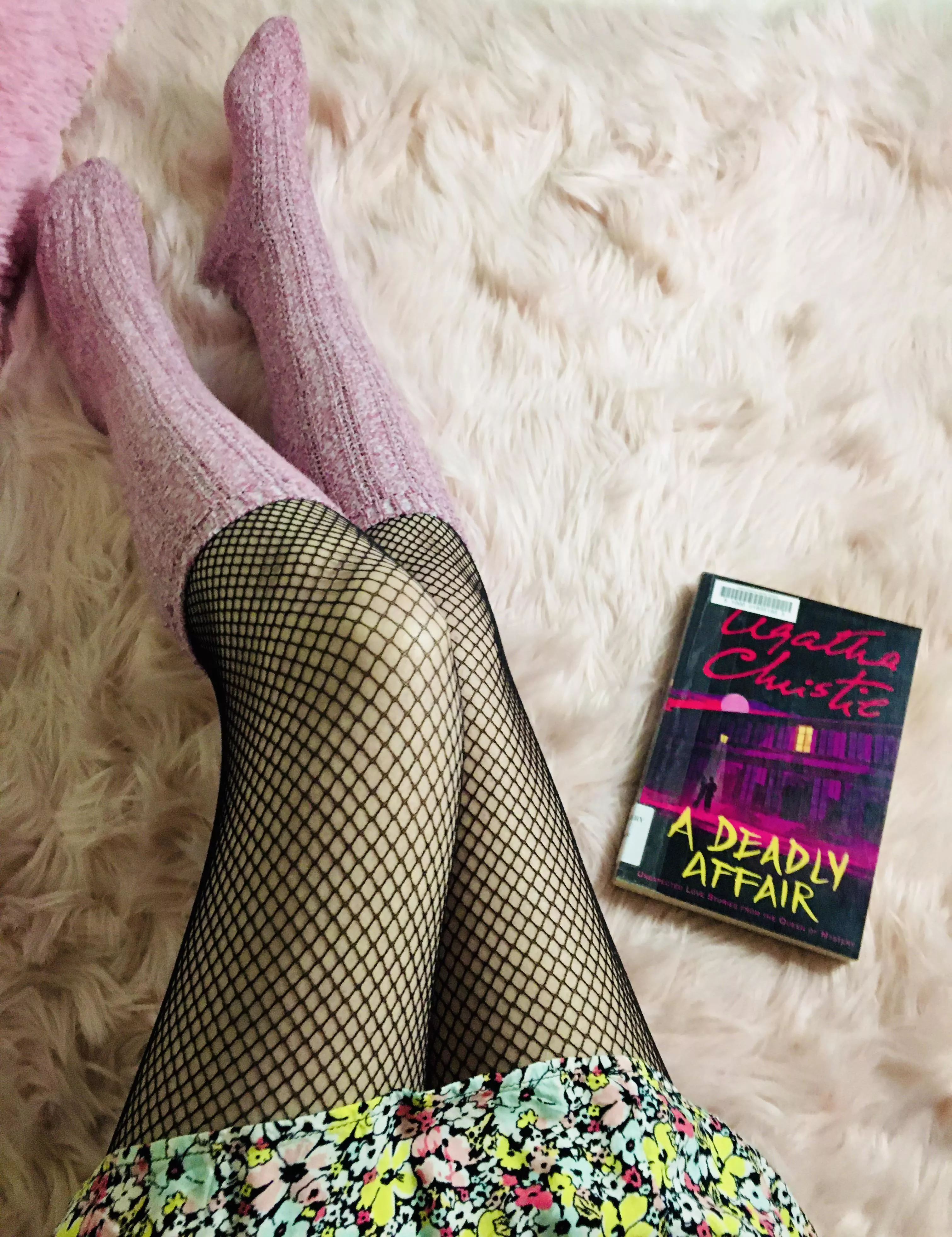 Adding Some Coziness To Fishnets posted by Ellie_in_socks