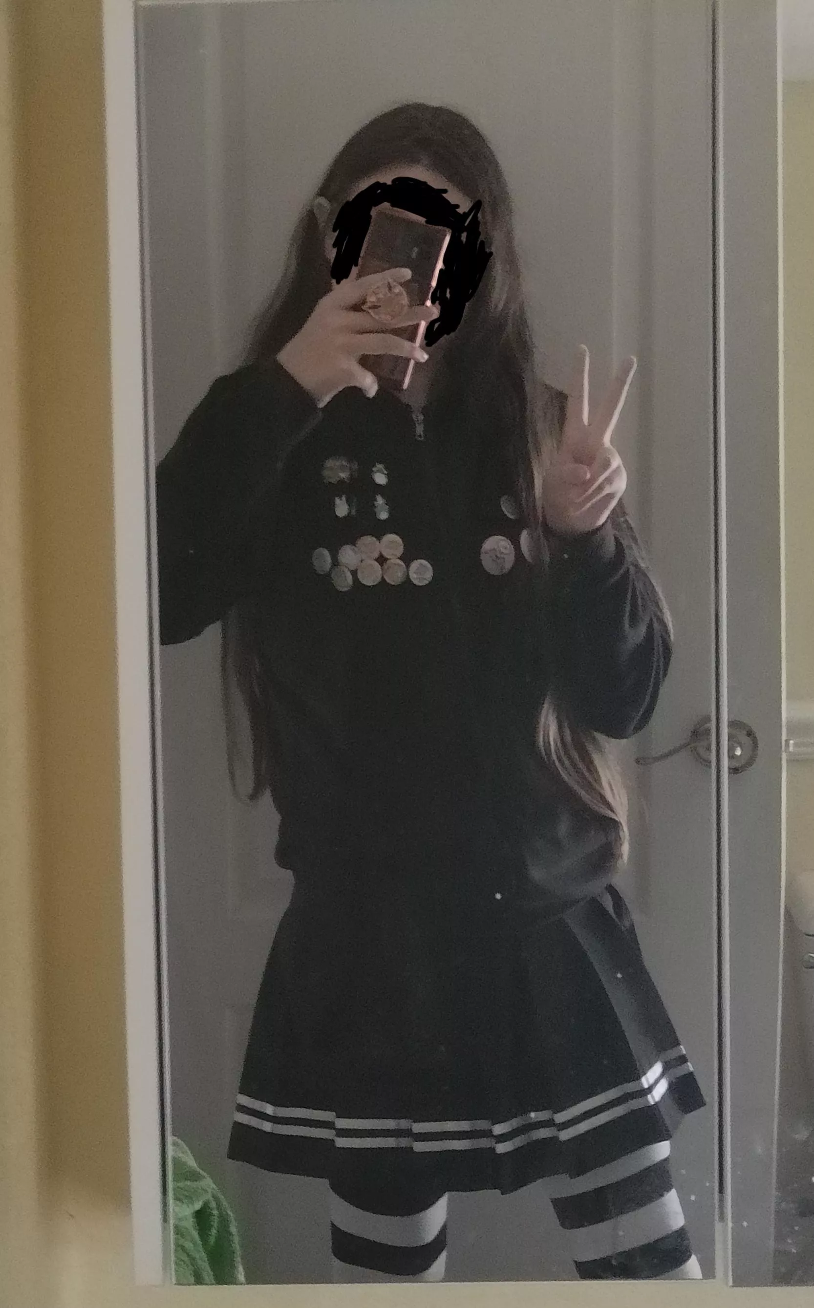 Another pic from my first photoshot, tell me what think posted by Early_Spring_3571