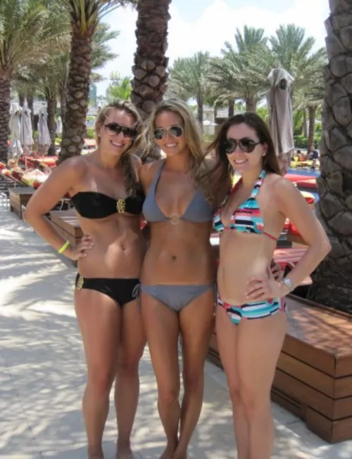 College seniors !! by Totallyfun719