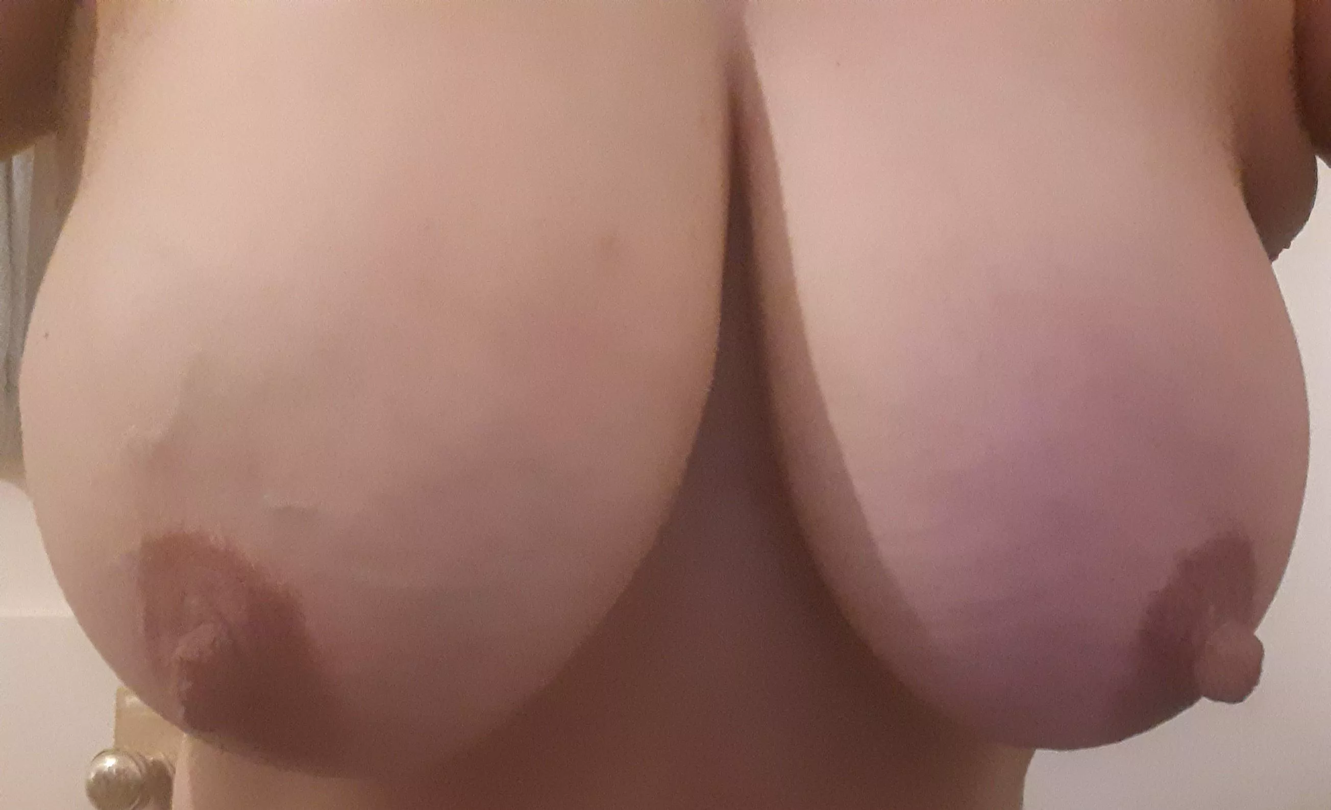 Hot and Swollen in this Heat 🌞🔥 posted by NorthernSlag