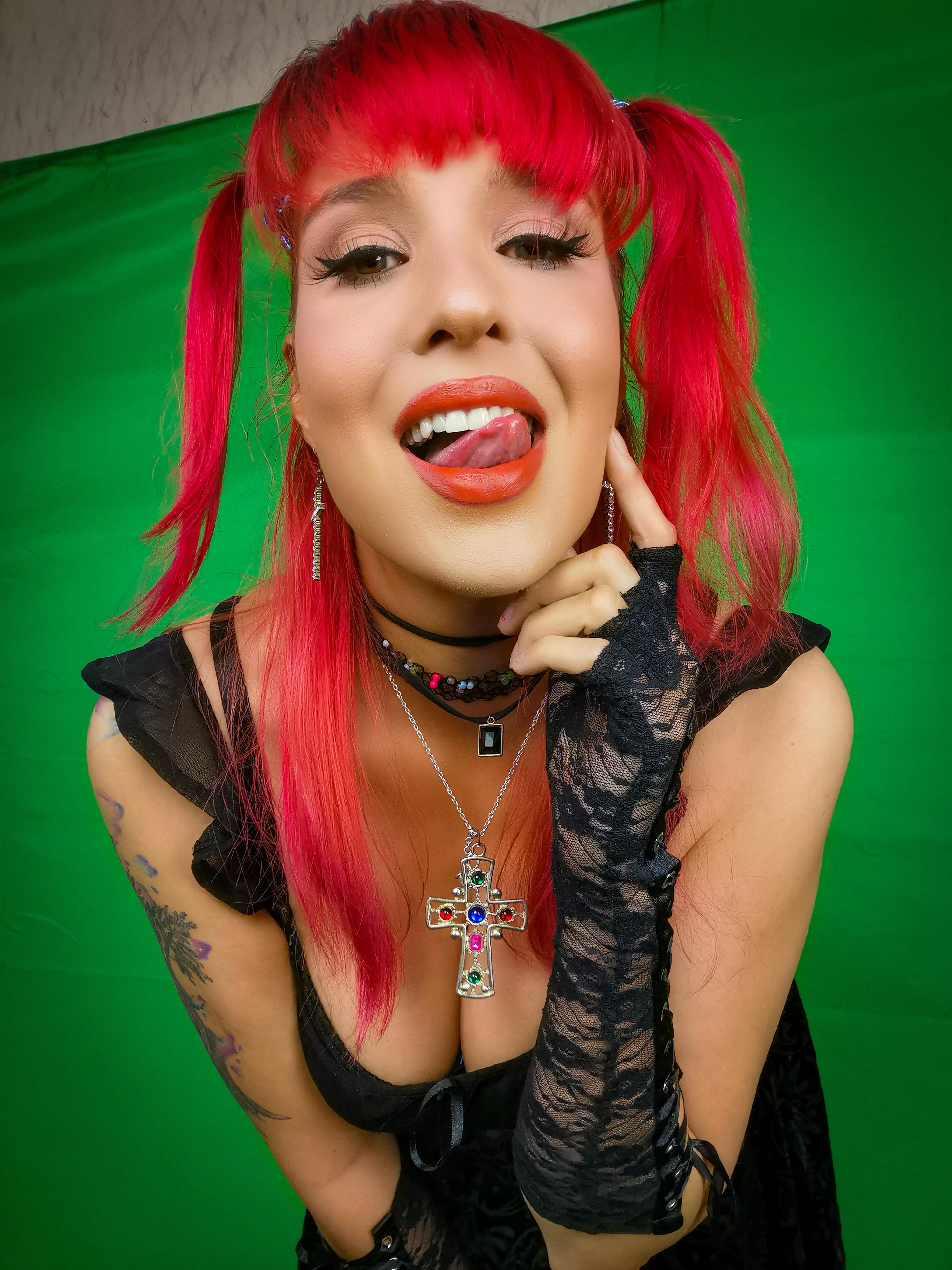 If I was your roommate would we fuck everyday? posted by Sarothica69