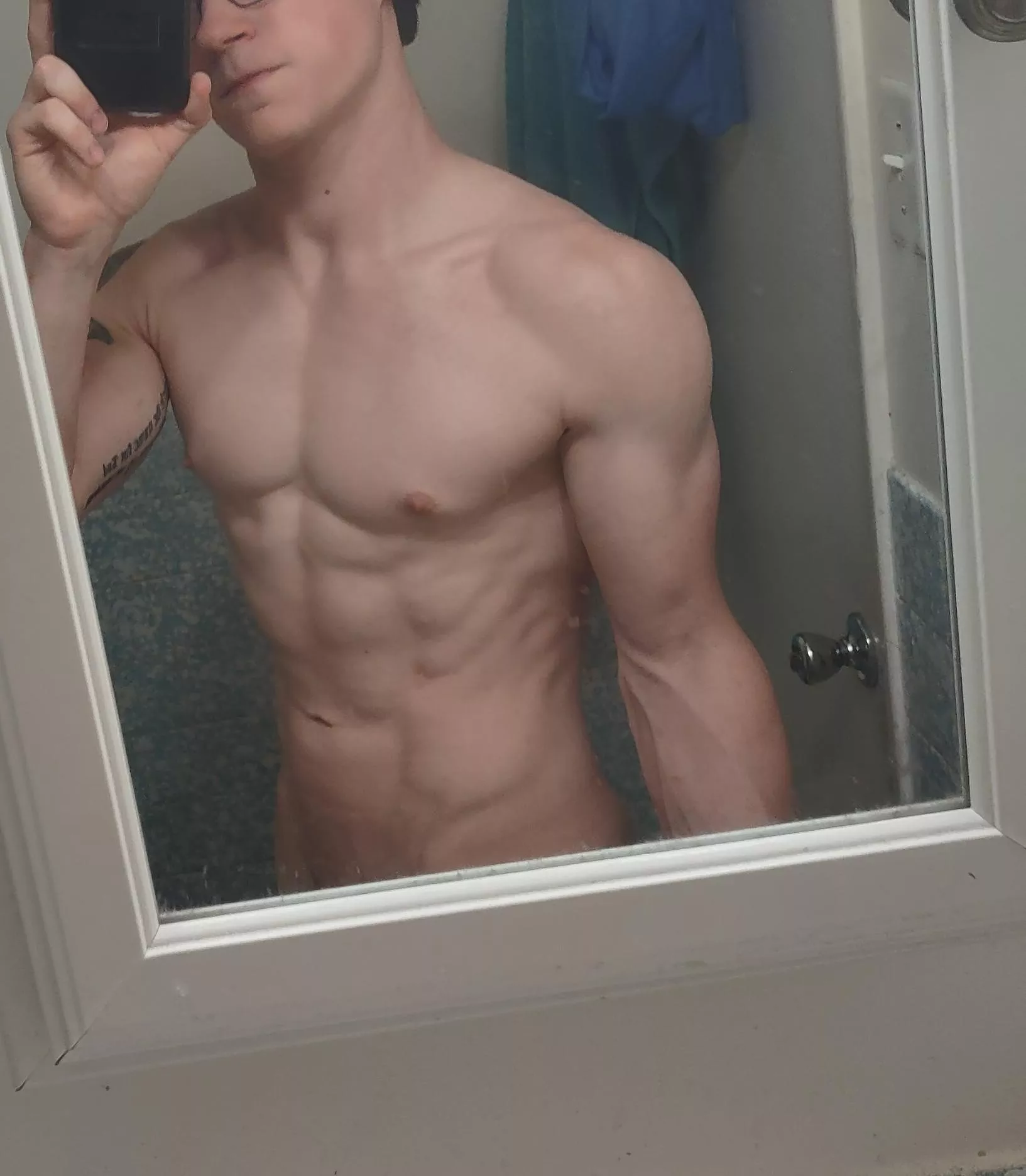 [m] 24 posted by Extreme_Main1485