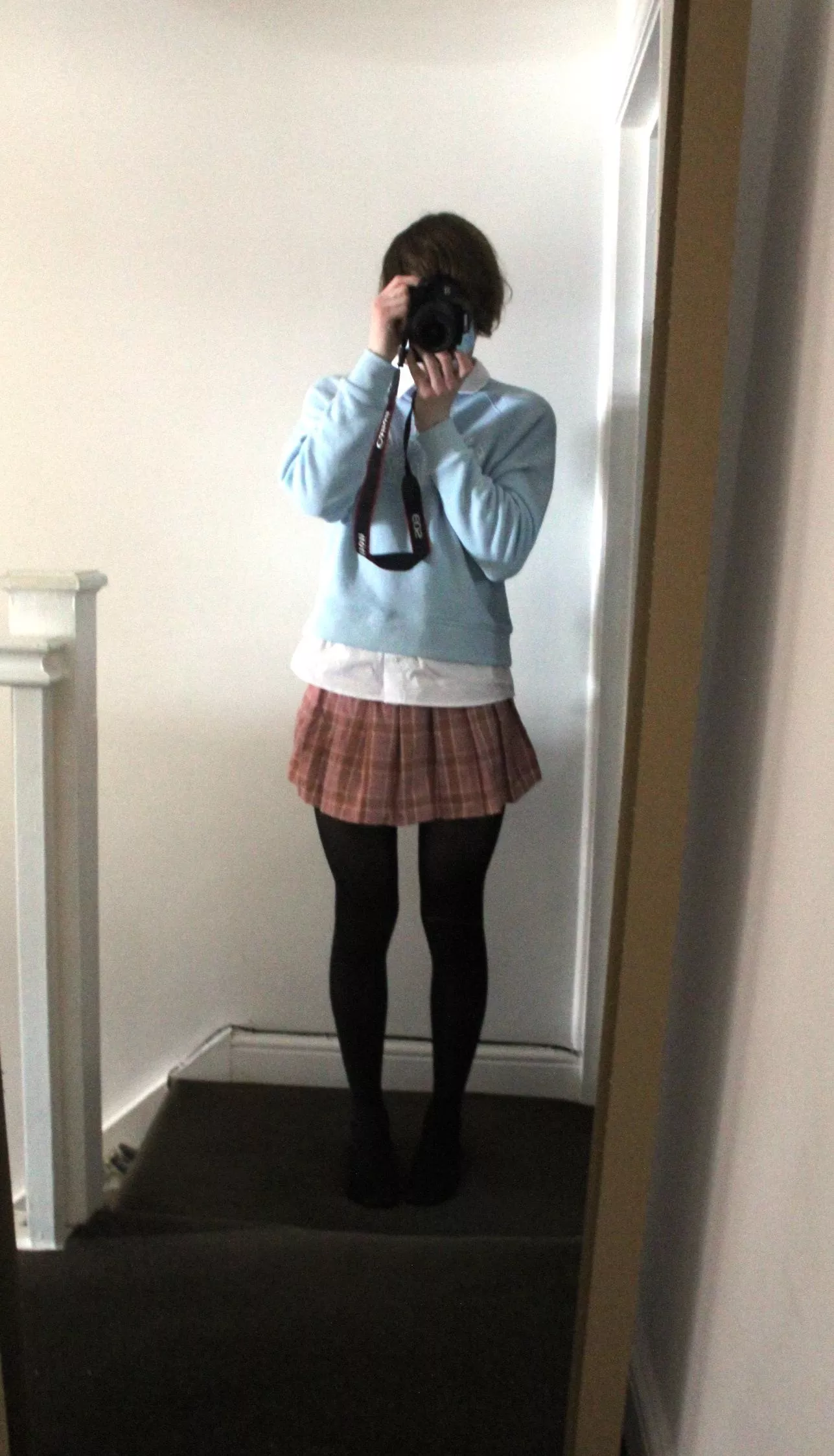 owo >:3 posted by Apricot-9378