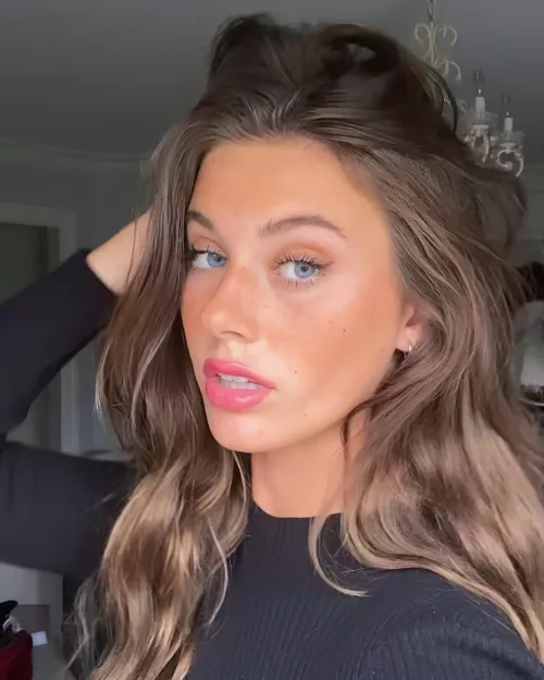 Sarah Waddles by NoBobcat1850